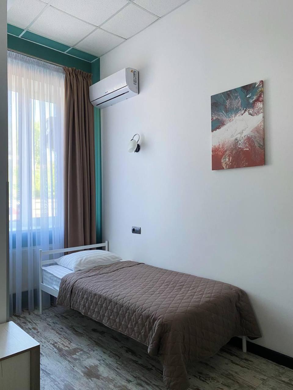 Gosudar Hotel Kirovograd Dış mekan fotoğraf