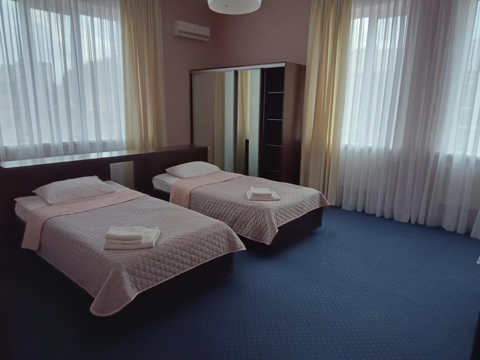 Gosudar Hotel Kirovograd Dış mekan fotoğraf