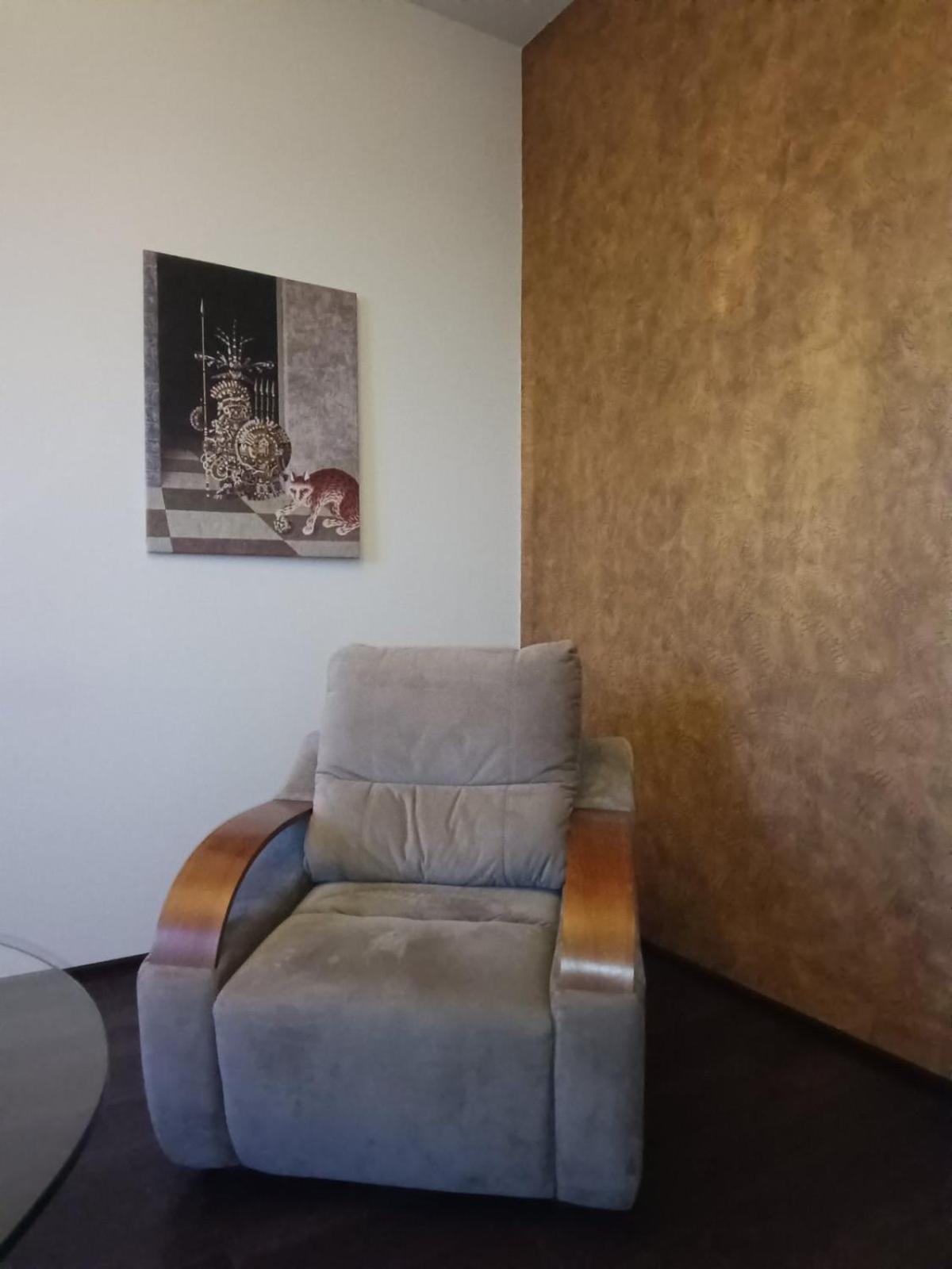 Gosudar Hotel Kirovograd Dış mekan fotoğraf