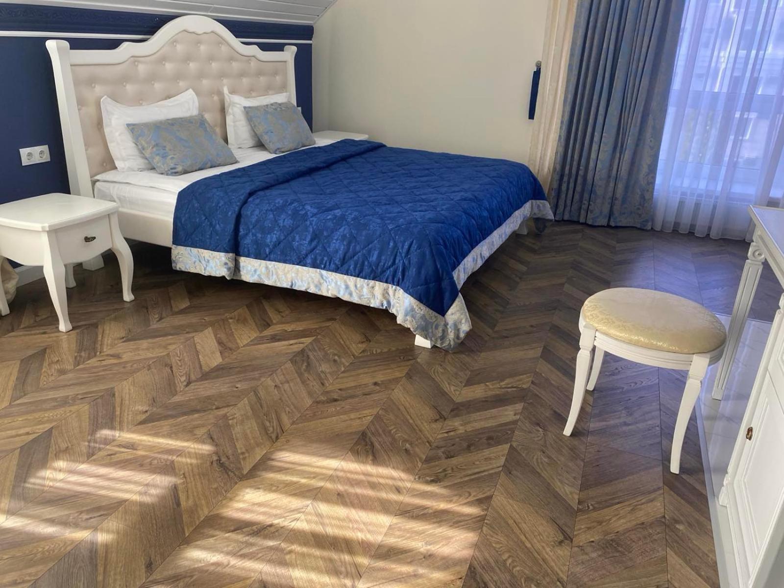 Gosudar Hotel Kirovograd Dış mekan fotoğraf