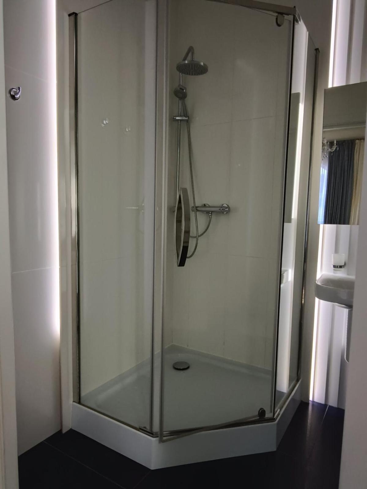 Gosudar Hotel Kirovograd Dış mekan fotoğraf