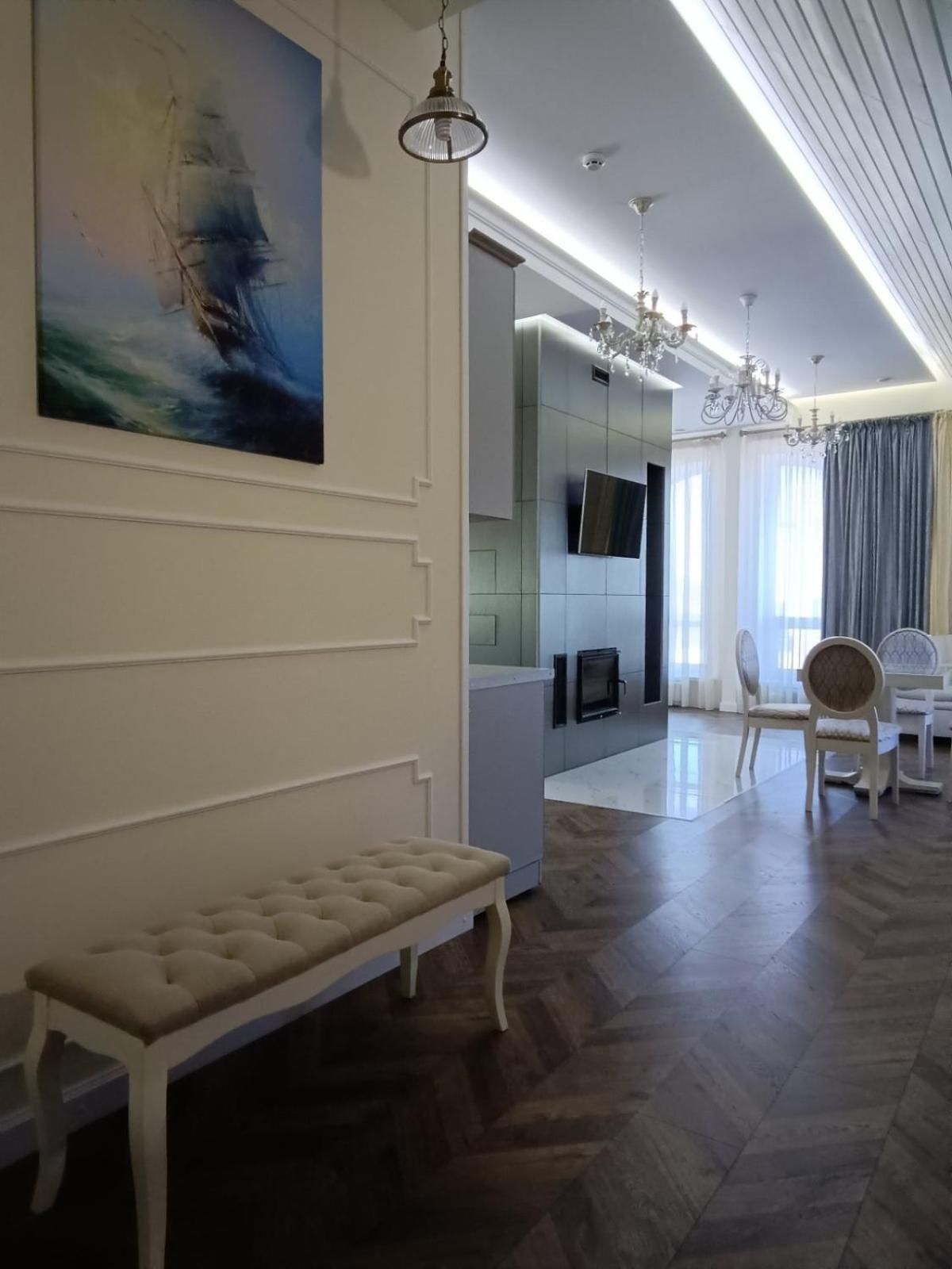 Gosudar Hotel Kirovograd Dış mekan fotoğraf